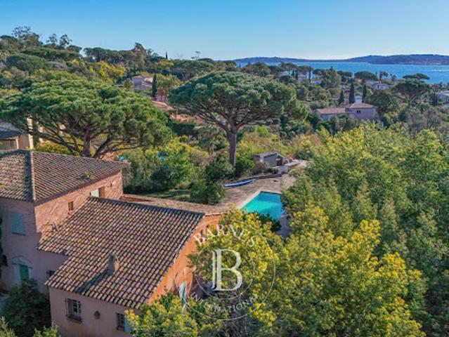 Vente Villa 7 pièces 320 m2 Grimaud