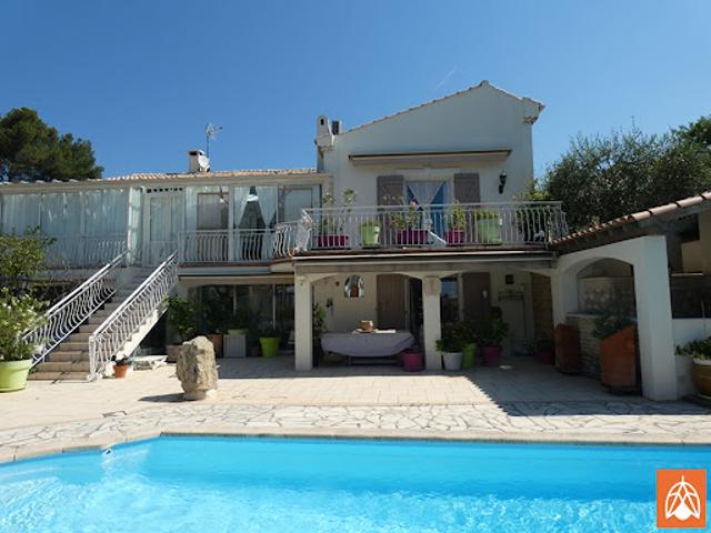 Vente Villa 7 pièces 335 m2 Lamanon