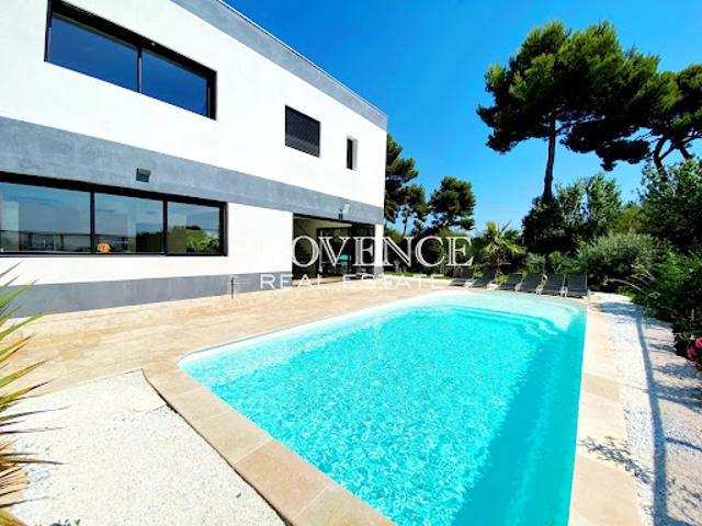 Vente Villa 7 pièces 370 m2 Marseille 11ème