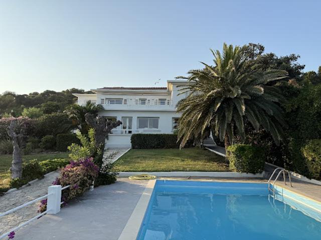 Vente Villa 7 pièces 370 m2 Sète