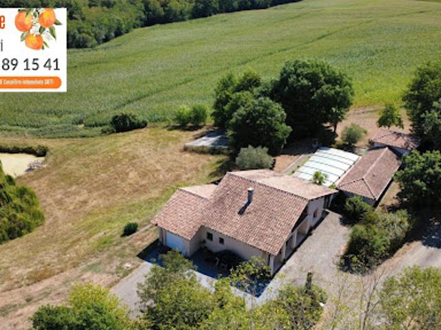 Vente Villa 8 pièces 127 m2 Dému