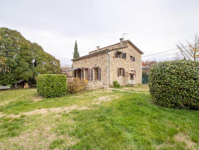 Vente Villa 8 pièces 138 m2 Lézan