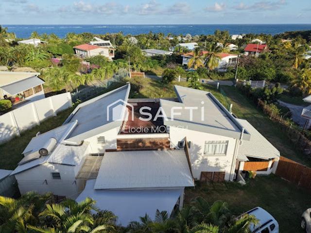 Vente Villa 8 pièces 150 m2 Le vauclin