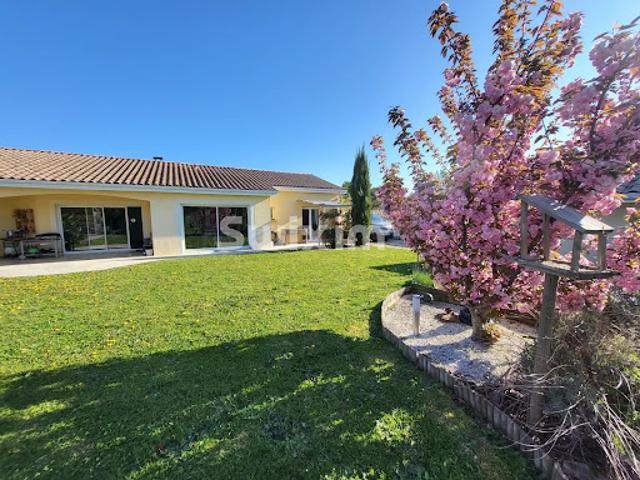 Vente Villa 8 pièces 160 m2 Charnay lès Mâcon