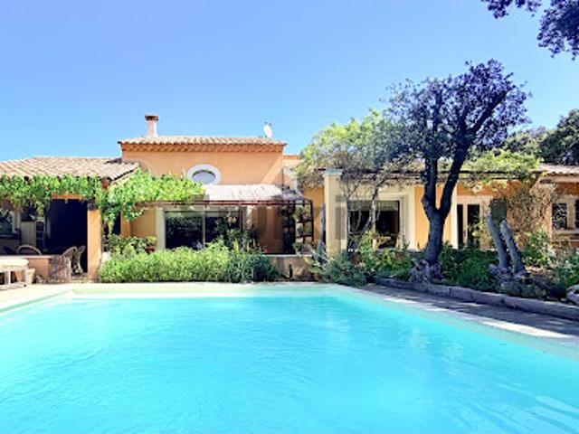 Vente Villa 8 pièces 164 m2 Uzès