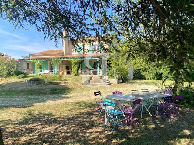 Vente Villa 8 pièces 164 m2 Visan