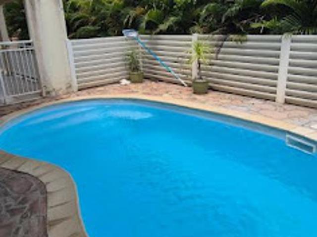 Vente Villa 8 pièces 170 m2 Sainte Anne