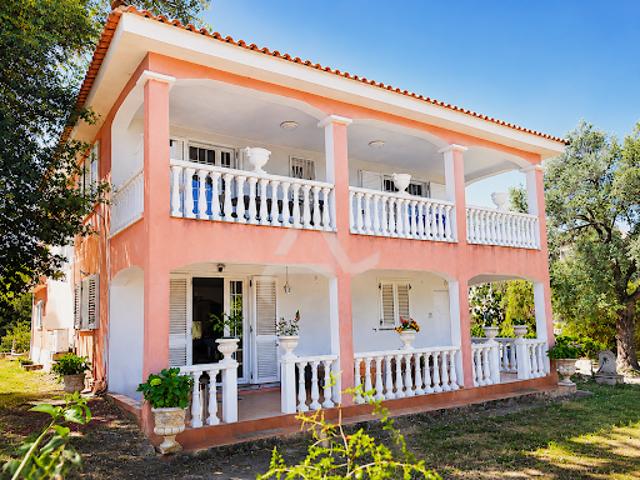 Vente Villa 8 pièces 177 m2 Porto Vecchio