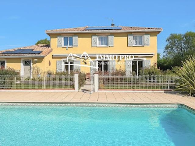 Vente Villa 8 pièces 178 m2 Saint Lys