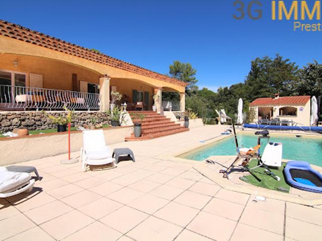 Vente Villa 8 pièces 180 m2 Salernes