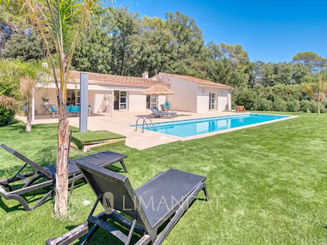 Vente Villa 8 pièces 185 m2 Valbonne