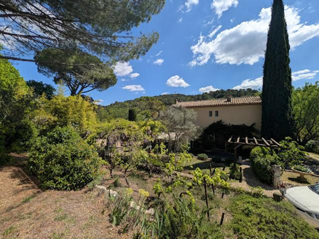 Vente Villa 8 pièces 186 m2 La Bastide des Jourdans