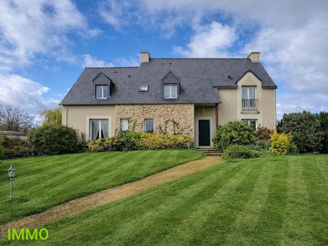 Vente Villa 8 pièces 193.14 m2 Saint Jouan des Guérets
