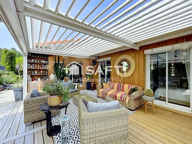 Vente Villa 8 pièces 193 m2 Martignas sur Jalle