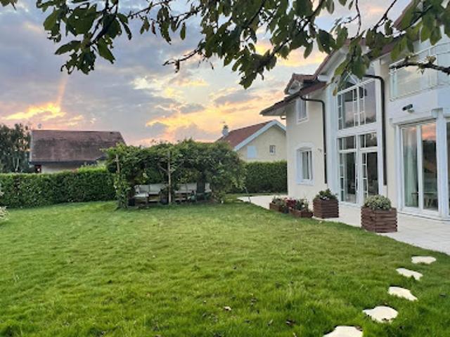 Vente Villa 8 pièces 195 m2 Chens sur Léman