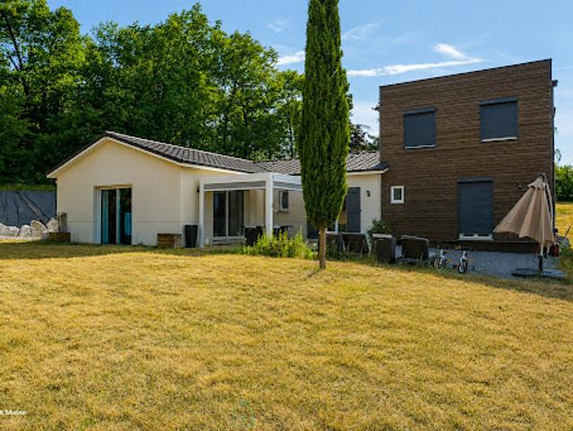 Vente Villa 8 pièces 195 m2 Saint romain et saint clement