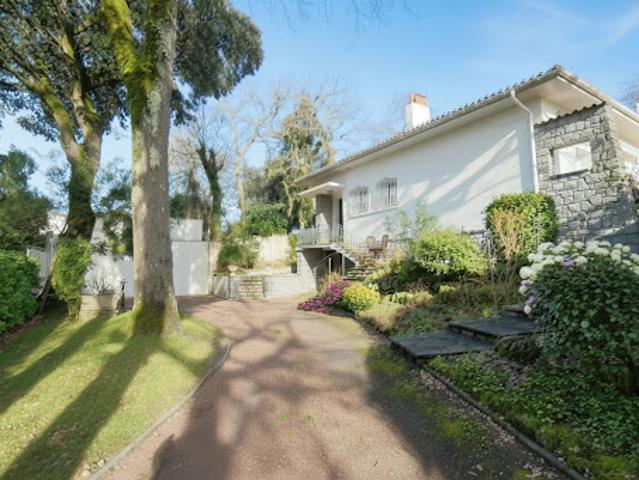Vente Villa 8 pièces 196 m2 Royan
