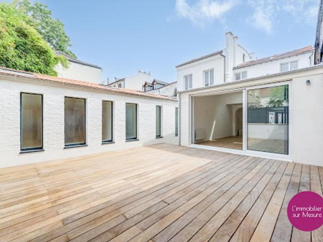 Vente Villa 8 pièces 200 m2 Montreuil