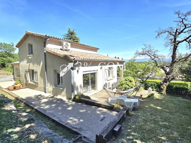 Vente Villa 8 pièces 200 m2 Saint Georges les Bains