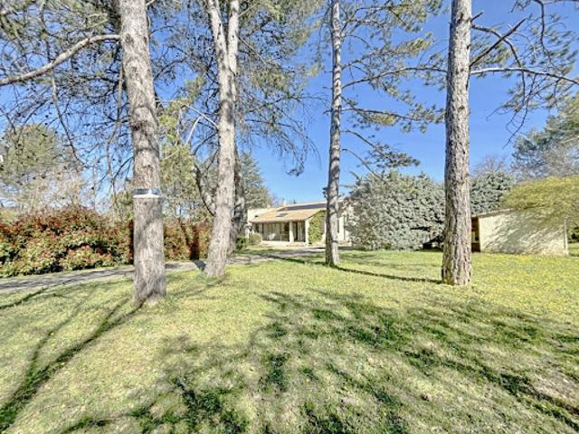 Vente Villa 8 pièces 201 m2 Rians