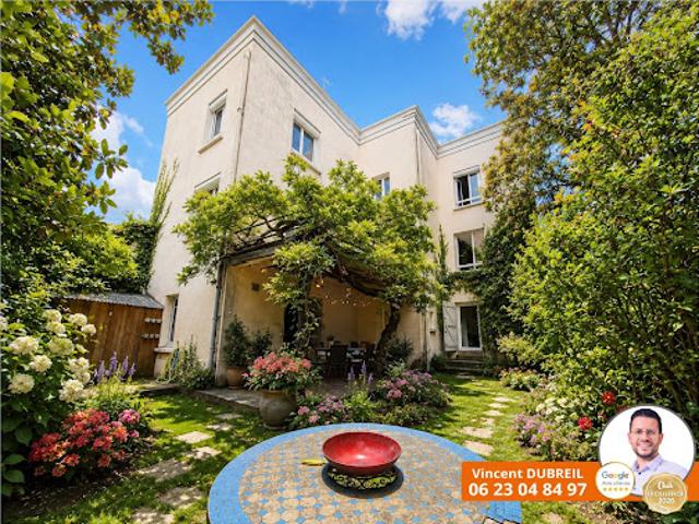 Vente Villa 8 pièces 202 m2 Saint sebastien sur loire