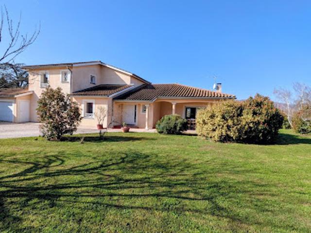 Vente Villa 8 pièces 212 m2 Grézieu la Varenne