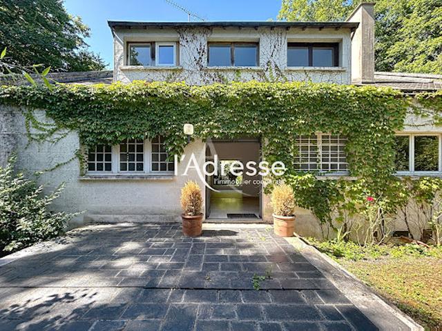 Vente Villa 8 pièces 215 m2 Chambray les tours
