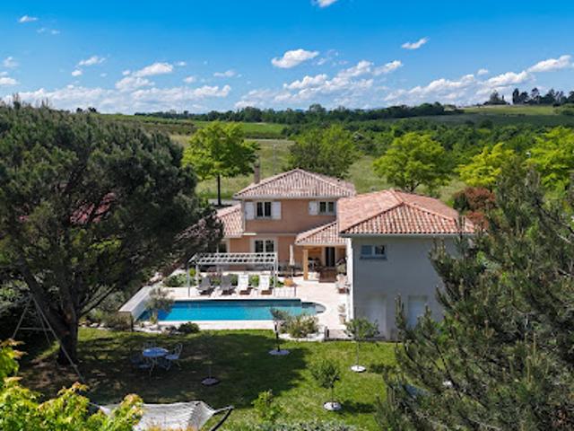 Vente Villa 8 pièces 218 m2 Irigny