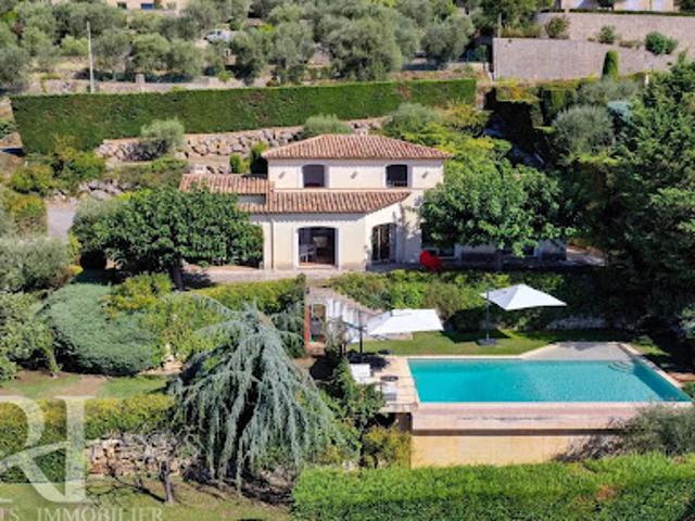 Vente Villa 8 pièces 225 m2 Cabris