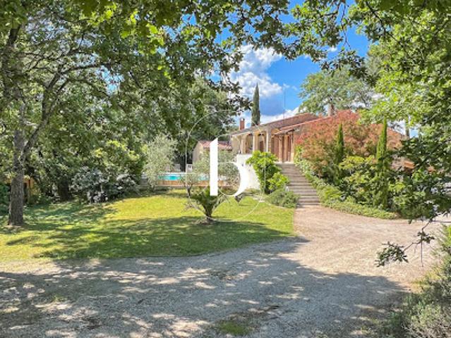 Vente Villa 8 pièces 225 m2 Goudargues