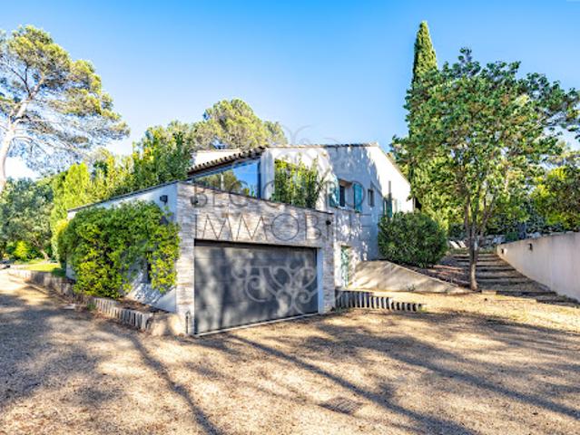 Vente Villa 8 pièces 230 m2 Aix en Provence