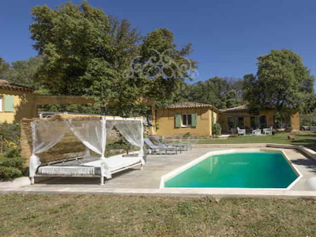 Vente Villa 8 pièces 232 m2 Aix en Provence