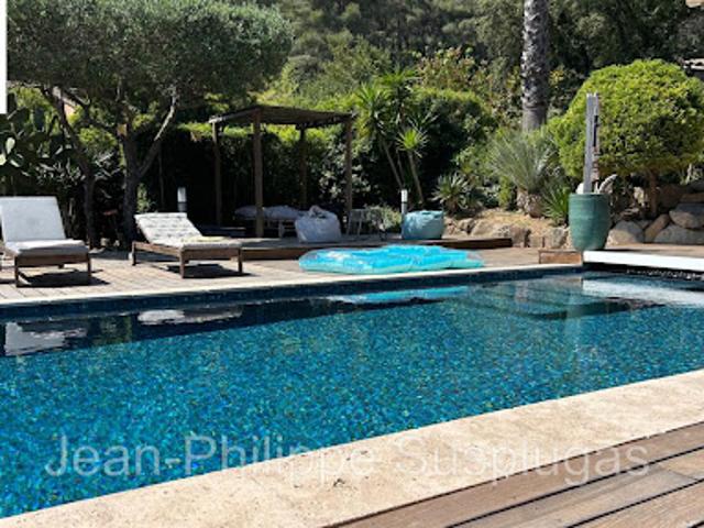 Vente Villa 7 pièces 235 m2 Sanary sur Mer