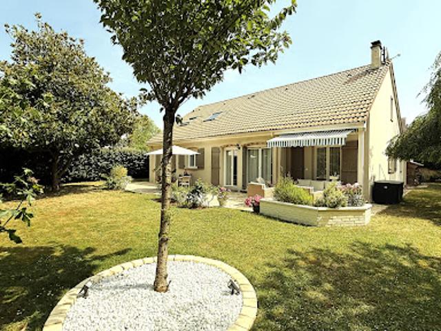 Vente Villa 8 pièces 237 m2 Noisy le Roi