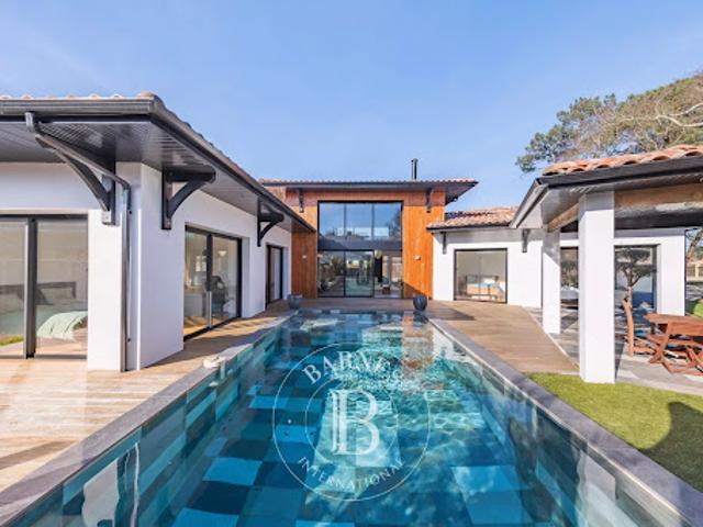 Vente Villa 8 pièces 238 m2 La Teste de Buch
