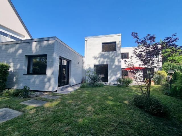 Vente Villa 8 pièces 250 m2 Pace