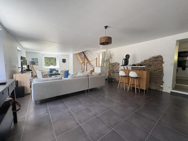 Vente Villa 8 pièces 252 m2 Montauban de Bretagne