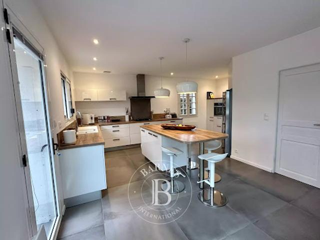 Vente Villa 8 pièces 254 m2 Saint Denis en Val