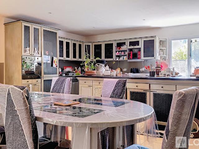 Vente Villa 8 pièces 260 m2 Creissan