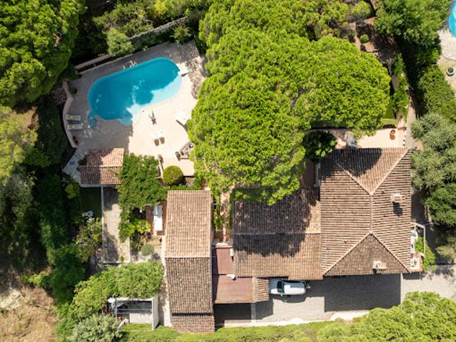 Vente Villa 8 pièces 275 m2 Saint raphael