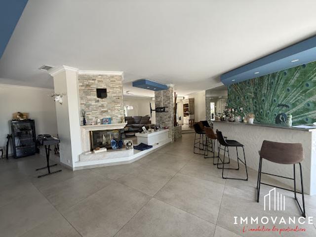 Vente Villa 8 pièces 289 m2 Ales