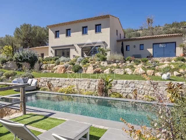 Vente Villa 8 pièces 294 m2 Tourrettes sur Loup