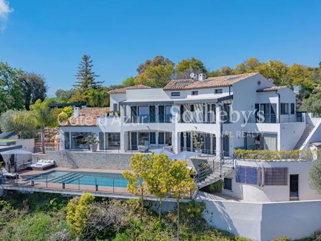 Vente Villa 8 pièces 300 m2 Cagnes sur Mer