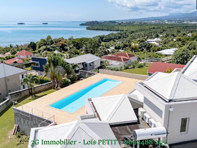 Vente Villa 8 pièces 300 m2 Petit bourg