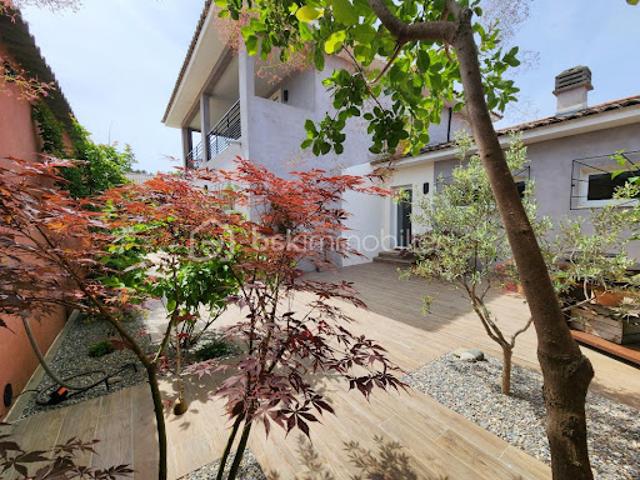 Vente Villa 8 pièces 340 m2 Rougiers