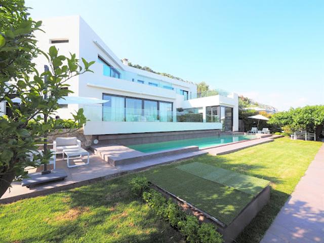 Vente Villa 8 pièces 350 m2 La Turbie