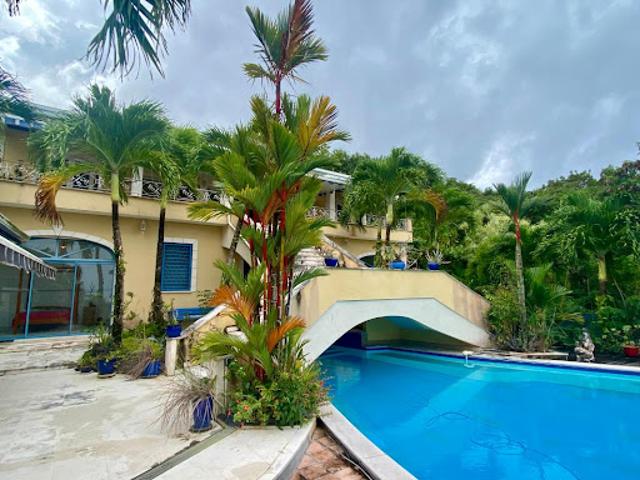 Vente Villa 8 pièces 360 m2 Les trois ilets