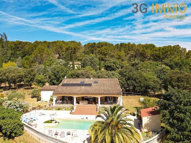 Vente | Villa | 8p | 5ch | 200 m² | Salernes | Expo Sud | Terrasse · Jardin · Piscine