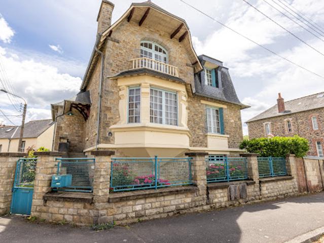 Vente Villa 9 pièces 195 m2 Rennes