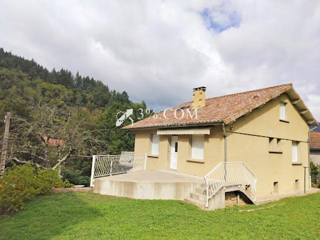 Vente Villa 9 pièces 198 m2 Le Cheylard